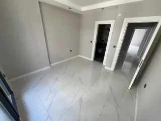 GÜRE AKÇAY ARASINDA 2+1 AYRI MUTFAK ULTRA LÜX SİTE İÇERİSİNDE HAVUZ CEPHELİ DAİRE - Görsel 7