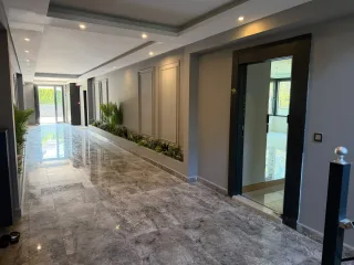 ALTINOLUK SAHİLİNDE  BAHÇE KULLANIMLI DENİZE 200 METRE MESAFEDE MUHTEŞEM DAİRE - Görsel 21