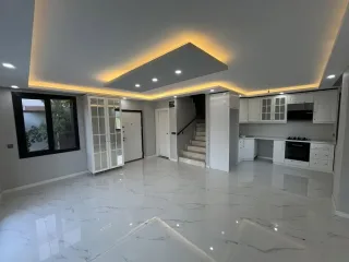 GÜRE VENÜS OTEL MEVKİ 3+1 GENİŞ TERASLI EKONOMİK VİLLA - Görsel 15