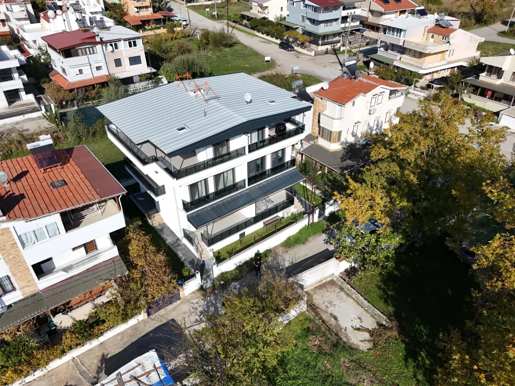 GÜREDE DENİZE SIFIR TADINDA 3+1 TRİPLEX HER ODASINDA EBEVEYN BANYOSU OLAN VİLLA - Görsel 2