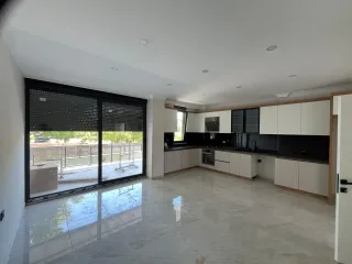 GÜREDE DENİZE SIFIR TADINDA 3+1 TRİPLEX HER ODASINDA EBEVEYN BANYOSU OLAN VİLLA - Görsel 21