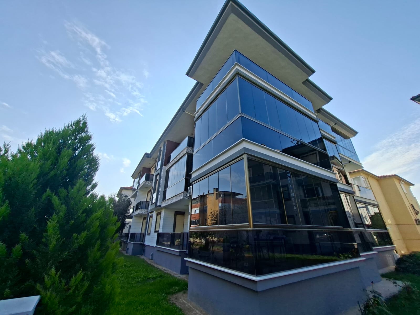 Akçay Cemil Temel Mahallesinde Satılık Daire - Görsel 1