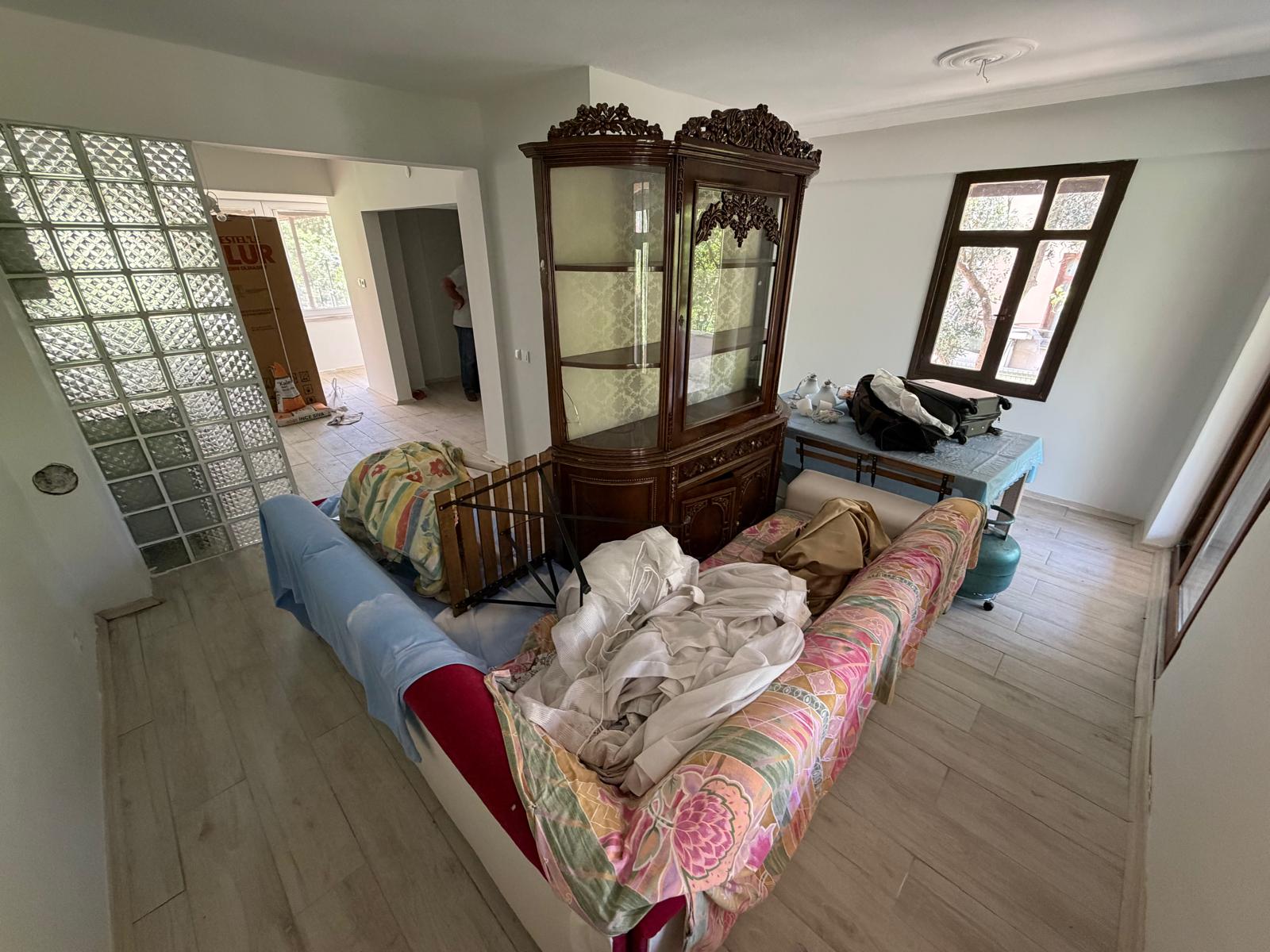 GÜRE DENİZ TARAFINDA DAİRE FİYATINA TRİPLEKS VİLLA - Görsel 9