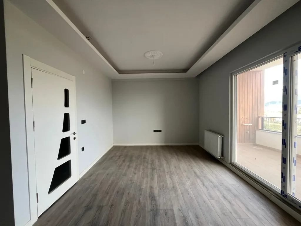 AKÇAY MERKEZDE İZMİR ÇANAKKALE OTOBANINA CEPHELİ 2+1 DUBLEX SIFIR DAİRE - Görsel 9