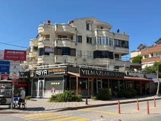 AKÇAY MERKEZDE 2+1 AYRI MUTFAK FULL EŞYA OPSİYONLU GENİŞ BALKONLU İÇİ FULL YAPILI DAİRE - Görsel 2