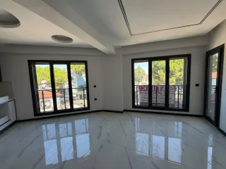 ZEYTİNLİ KÖYÜ GİRİŞİNDE SAĞLIK OCAĞI KARŞISI 1+1 GENİŞ SIFIR DAİRE - Görsel 5