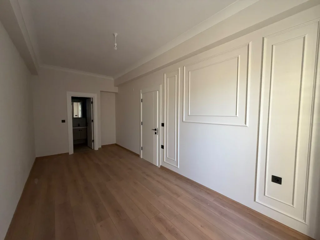 GÜRE SAHİLİNDE MÜSTAKİL TADINDA 2+1 BAHÇE KULLANIMLI SIFIR DAİRE - Görsel 17