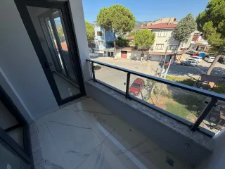 ZEYTİNLİ KÖYÜ GİRİŞİNDE SAĞLIK OCAĞI KARŞISI 1+1 GENİŞ SIFIR DAİRE - Görsel 12