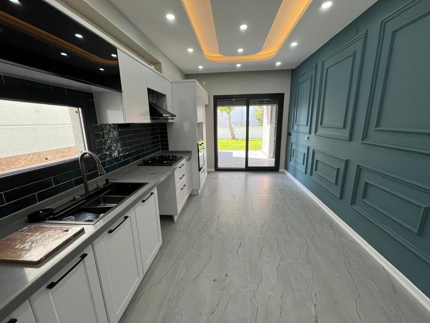 KAZDAĞLARI KIZILKEÇİLİDE HAVUZLU MÜSTAKİL GİYİNME ODALI ÇOK GENİŞ ULTRA LÜX VİLLA - Görsel 3