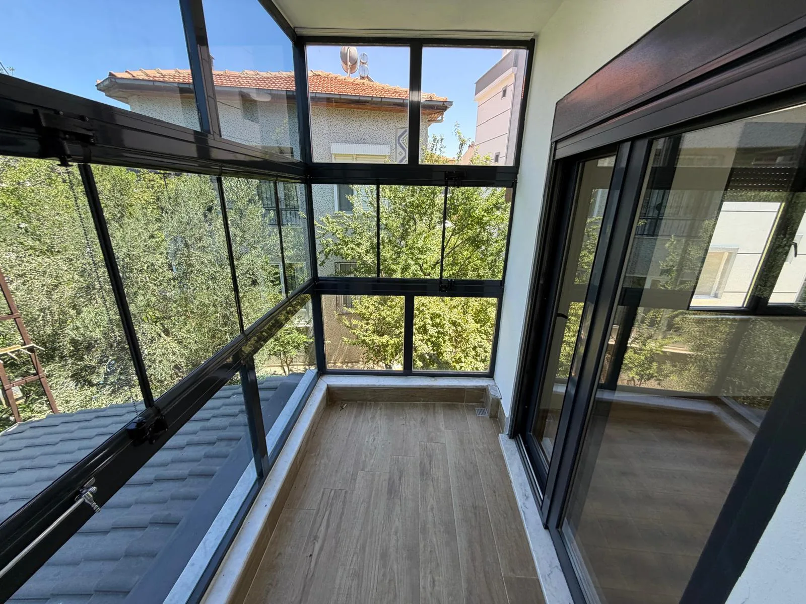 AKÇAY CEMİL TEMEL MAHALLESİNDE 4 ODA 1 SALON TRİPLEX SIFIR VİLLA - Görsel 14