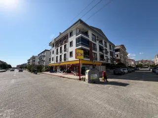 AKÇAY ALTINKUMDA ARA KAT 1+1 ÇOK GENİŞ LÜX DAİRE - Görsel 1