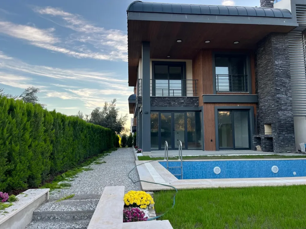 GÜREDE OTELLER BÖLGESİNDE ULTRA LÜX HAVUZLU 4+1 TRİPLEX HAVUZLU VİLLA - Görsel 22