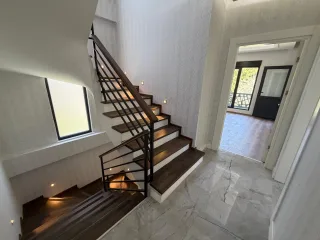 AKÇAY CEMİL TEMEL MAHALLESİNDE 4 ODA 1 SALON TRİPLEX SIFIR VİLLA - Görsel 5