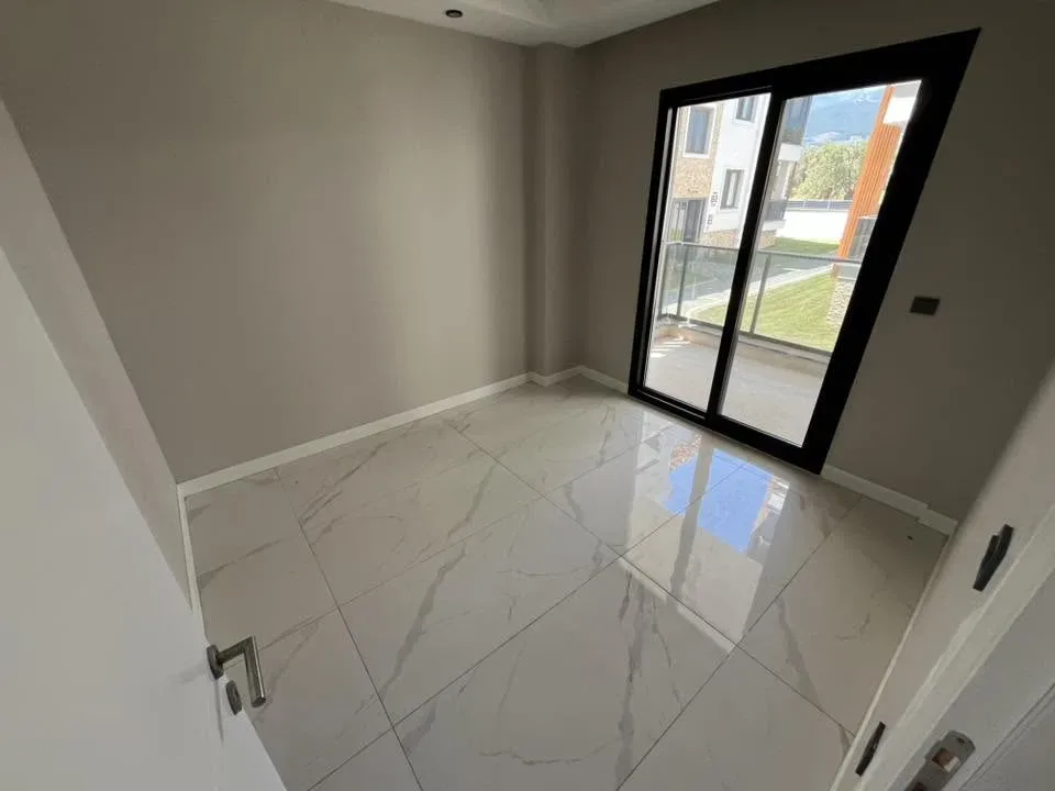 GÜRE AKÇAY ARASINDA 2+1 AYRI MUTFAK ULTRA LÜX SİTE İÇERİSİNDE HAVUZ CEPHELİ DAİRE - Görsel 24