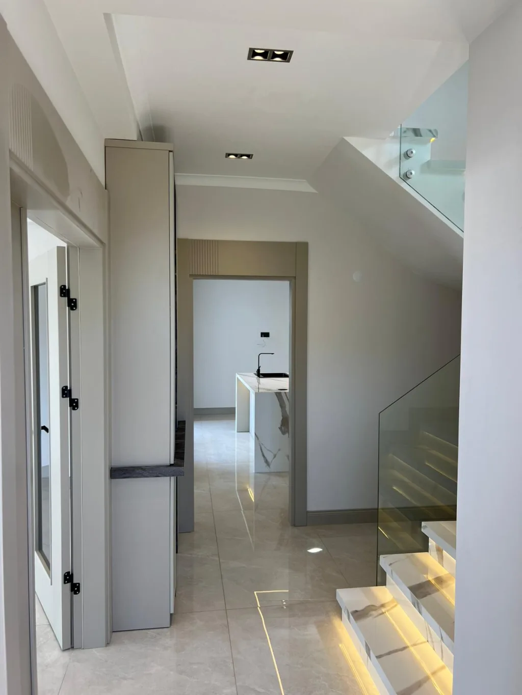 GÜRE RAMADA OTEL BÖLGESİNDE TAM BAĞIMSIZ MÜSTAKİL ULTRA LÜX VİLLA - Görsel 18