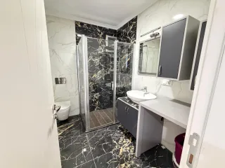 AKÇAYIN EN PRESTİJLİ SİTESİNDE 3+1 AYRI MUTFAK LÜKS DAİRE - Görsel 22