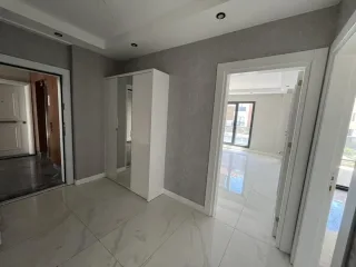 GÜRE AKÇAY ARASINDA 2+1 AYRI MUTFAK ULTRA LÜX SİTE İÇERİSİNDE HAVUZ CEPHELİ DAİRE - Görsel 15