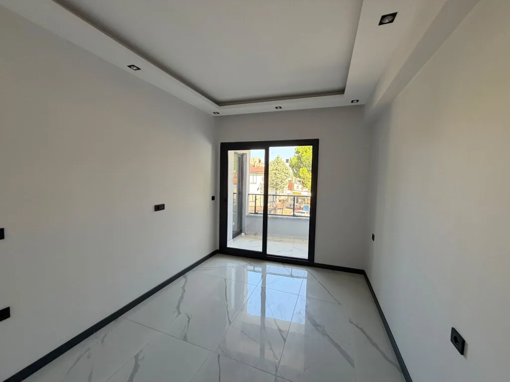 ZEYTİNLİ KÖYÜ GİRİŞİNDE SAĞLIK OCAĞI KARŞISI 1+1 GENİŞ SIFIR DAİRE - Görsel 24