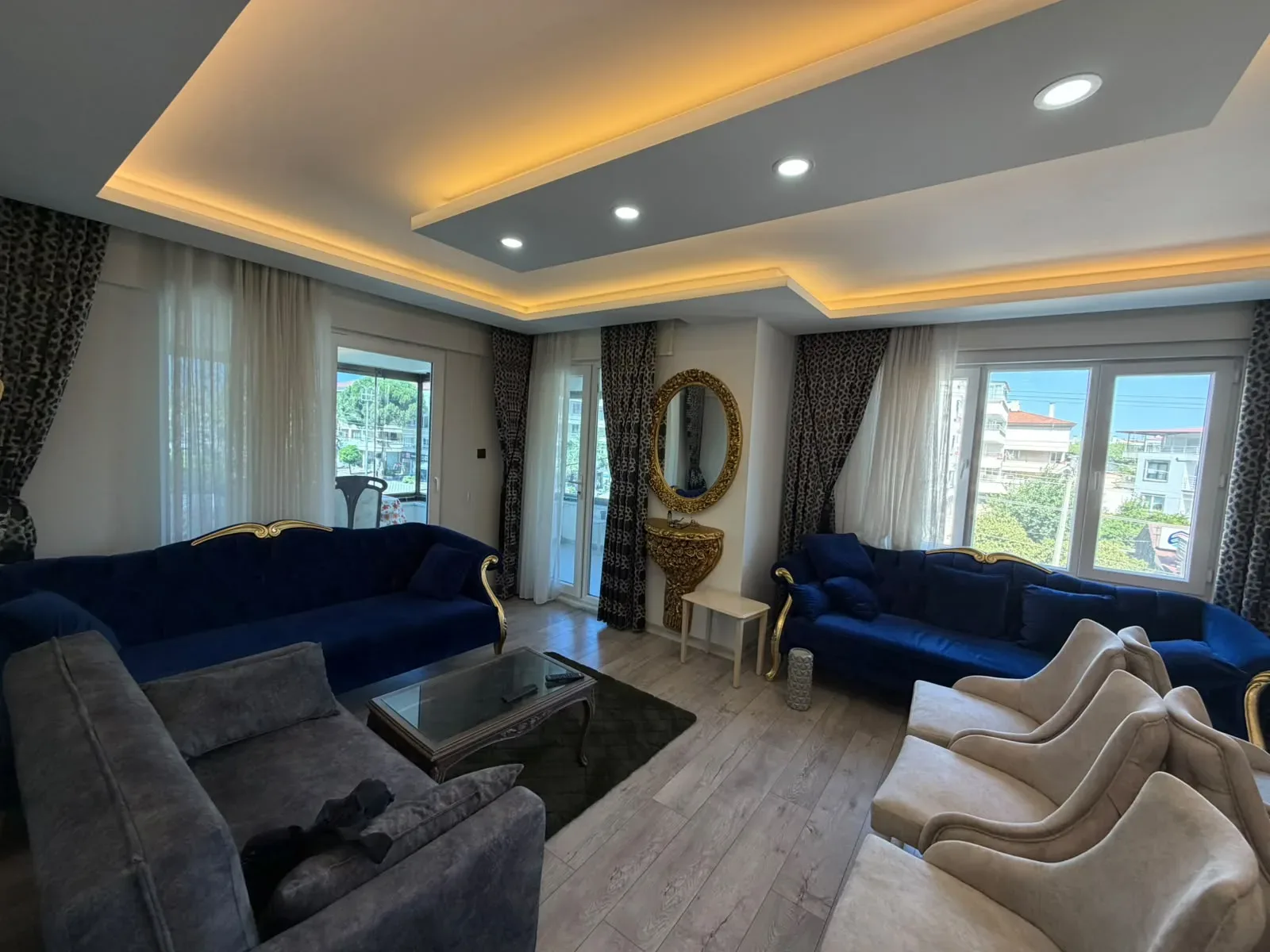 AKÇAY MERKEZDE 2+1 AYRI MUTFAK FULL EŞYA OPSİYONLU GENİŞ BALKONLU İÇİ FULL YAPILI DAİRE - Görsel 6