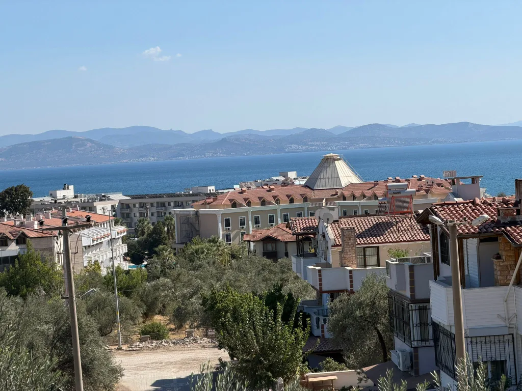 GÜRE İSKELE MAHALLESİNDE TEK KATLI 4+1 TAM MÜSTAKİL ULTRA LÜX VİLLA - Görsel 20