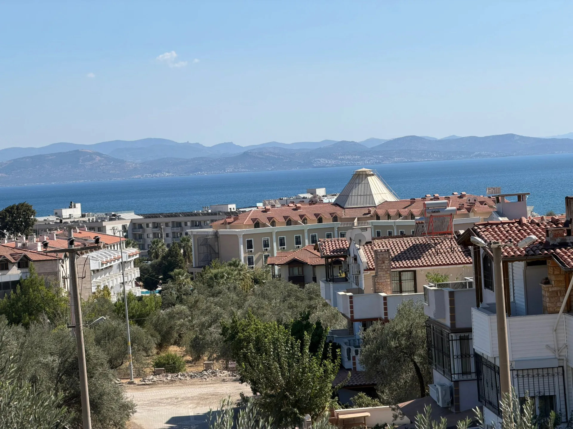 GÜRE İSKELE MAHALLESİNDE TEK KATLI 4+1 TAM MÜSTAKİL ULTRA LÜX VİLLA - Görsel 20