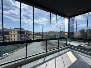AKÇAYDA HAVUZLU SİTE İÇERİSİNDE ULTRA LÜKS 130 METREKARE 2+1 - Görsel 18