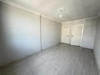 AKÇAYIN EN PRESTİJLİ SİTESİNDE 3+1 AYRI MUTFAK LÜKS DAİRE - Görsel 14