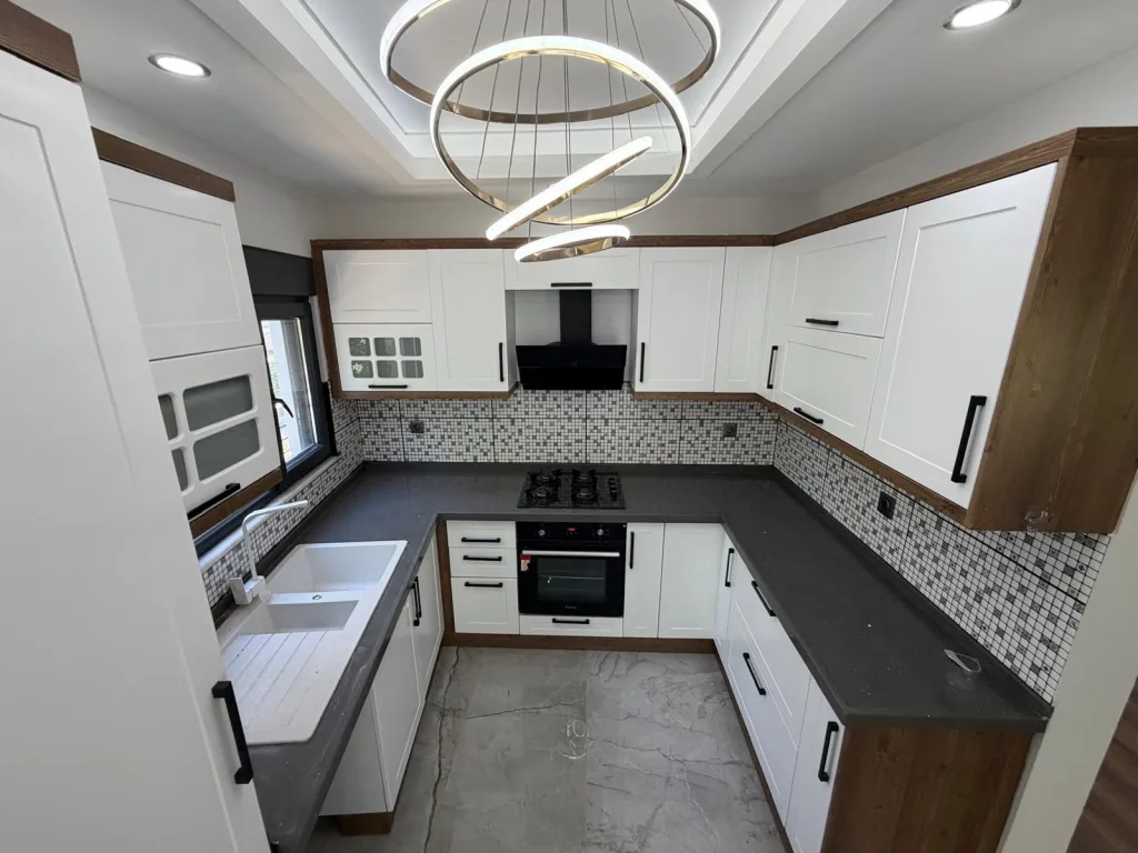 AKÇAY CEMİL TEMEL MAHALLESİNDE 4 ODA 1 SALON TRİPLEX SIFIR VİLLA - Görsel 8