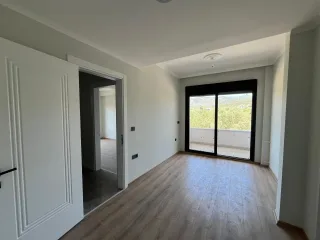ALTINOLUKTA DENİZE 200 METRE MESAFEDE 3+1 TRİPLEX DENİZ MANZARALI SIFIR VİLLA - Görsel 15
