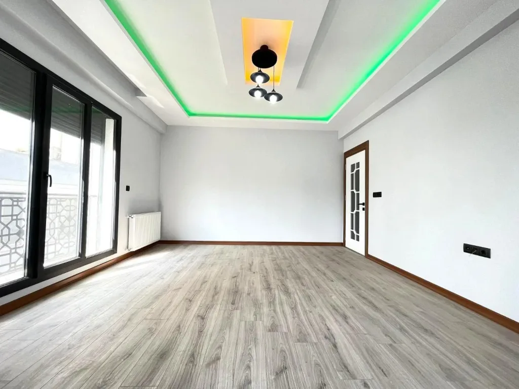 AKÇAY ALTINKUM MAHALLESİNDE 2+1 AYRI MUTFAK EBEVEYN BANYOLU GENİŞ ARA KAT LÜKS DAİRE - Görsel 13