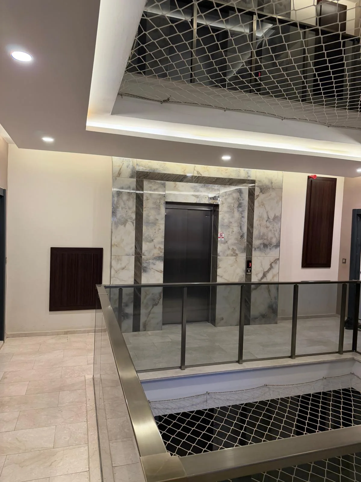 EDREMİT CENNETAYAĞI MAHALLESİNDE PRESTİJ 3 KONUTLARINDA 3+1 AYRI MUTFAK KAPALI GARAJLI LÜX SİTE KONSEPTLİ DAİRE - Görsel 28