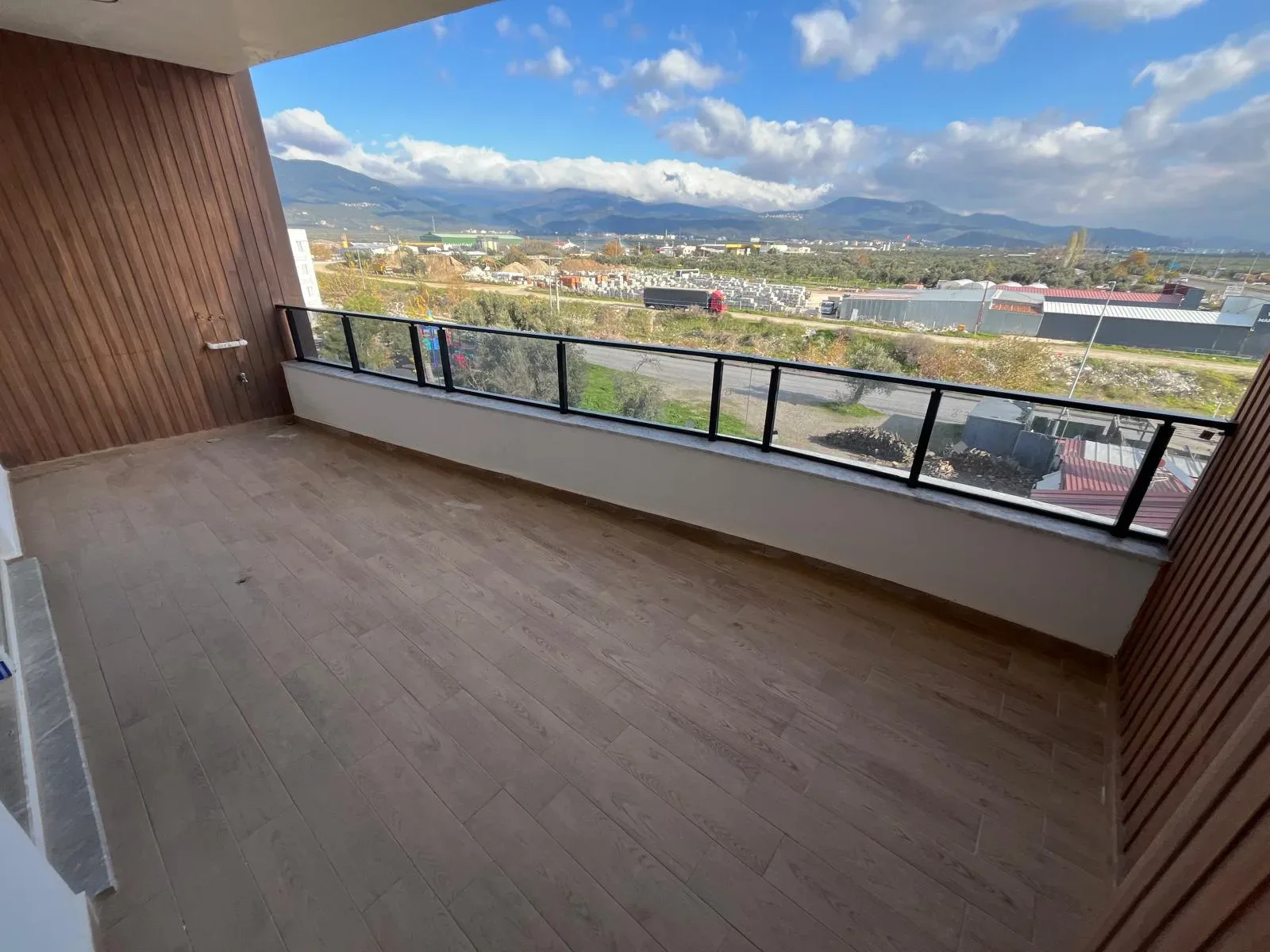 AKÇAY MERKEZDE İZMİR ÇANAKKALE OTOBANINA CEPHELİ 2+1 DUBLEX SIFIR DAİRE - Görsel 10