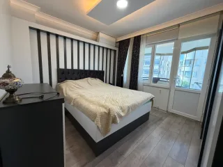 AKÇAY MERKEZDE 2+1 AYRI MUTFAK FULL EŞYA OPSİYONLU GENİŞ BALKONLU İÇİ FULL YAPILI DAİRE - Görsel 17