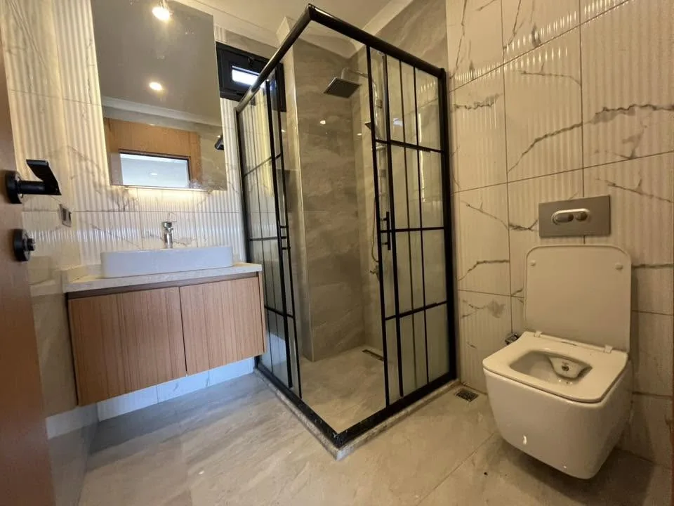 GÜREDE RAMADA OTEL BÖLGESİNDE TAM BAĞIMSIZ MÜSTAKİL HAVUZLU ULTRA LÜX 4+1 VİLLA - Görsel 12