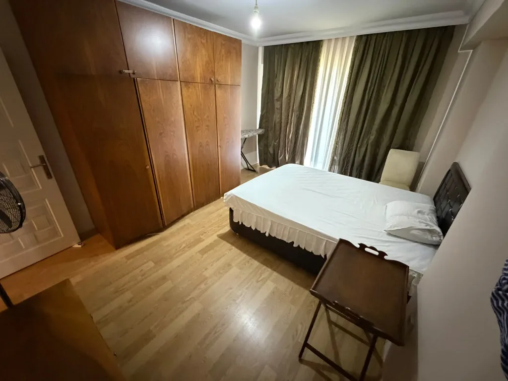 Akçay Yeni Mahalle Karşısında 3+1 Çok Geniş Bahçeli Müstakil Girişli Villa - Görsel 18