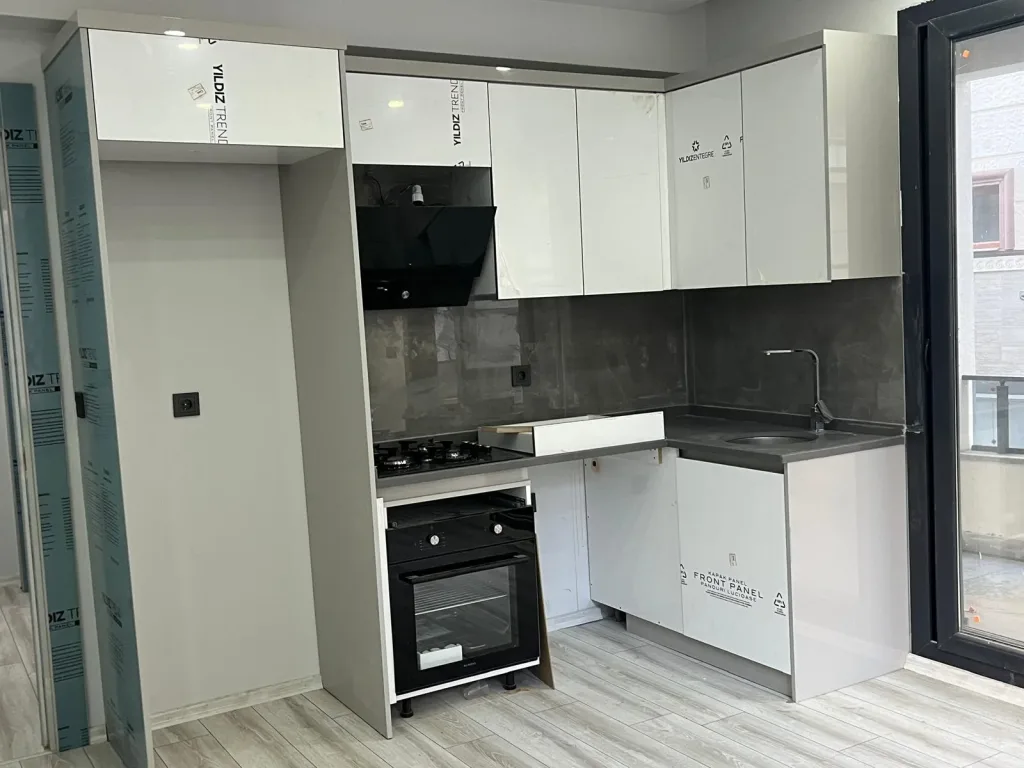 AKÇAY ÇAMLIYOL CADDESİNDE FIRSAT 1+1 SIFIR DAİRE - Görsel 8