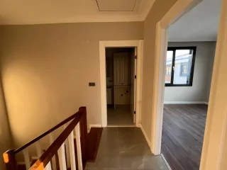 GÜRE SAHİLİNDE ULTRA LÜX SİTE İÇERİSİNDE 3+1 AYRI MUTFAK VİLLA - Görsel 31