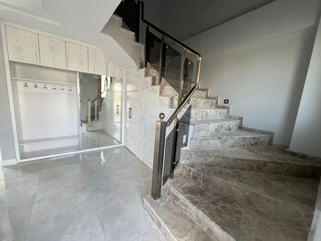 GÜRE OTELLER BÖLGESİNDE TAM BAĞIMSIZ MÜSTAKİL 4+1 LOFT TRİPLEX VİLLA - Görsel 8