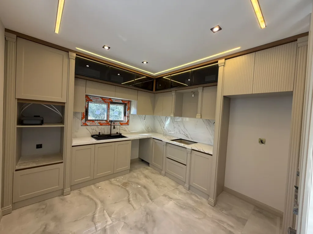 GÜRE SAHİLİNDE 4+1 ULTRA LÜX DENİZE YÜRÜME MESAFESİNDE TRİPLEX VİLLA - Görsel 9