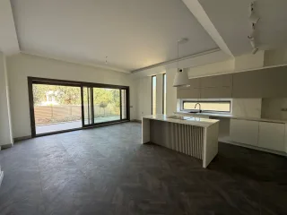 GÜRE İSKELE MAHALLESİNDE TEK KATLI 4+1 TAM MÜSTAKİL ULTRA LÜX VİLLA - Görsel 12