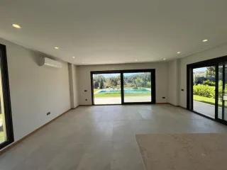 GÜREDE RAMADA OTEL BÖLGESİNDE TAM BAĞIMSIZ MÜSTAKİL HAVUZLU ULTRA LÜX 4+1 VİLLA - Görsel 5