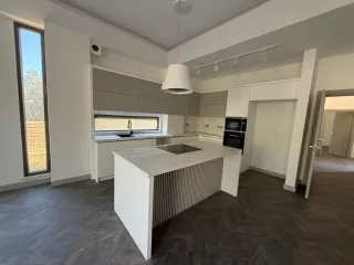 GÜRE İSKELE MAHALLESİNDE TEK KATLI 4+1 TAM MÜSTAKİL ULTRA LÜX VİLLA - Görsel 6