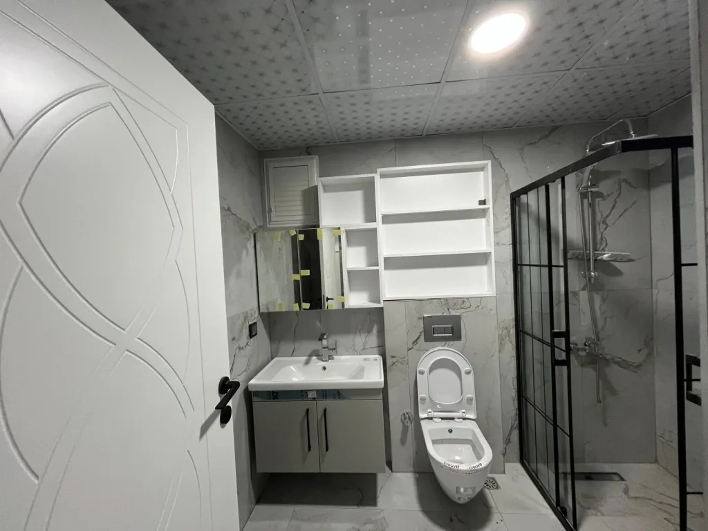 AKÇAY ÇAMLIYOL CADDESİNDE FIRSAT 1+1 SIFIR DAİRE - Görsel 17