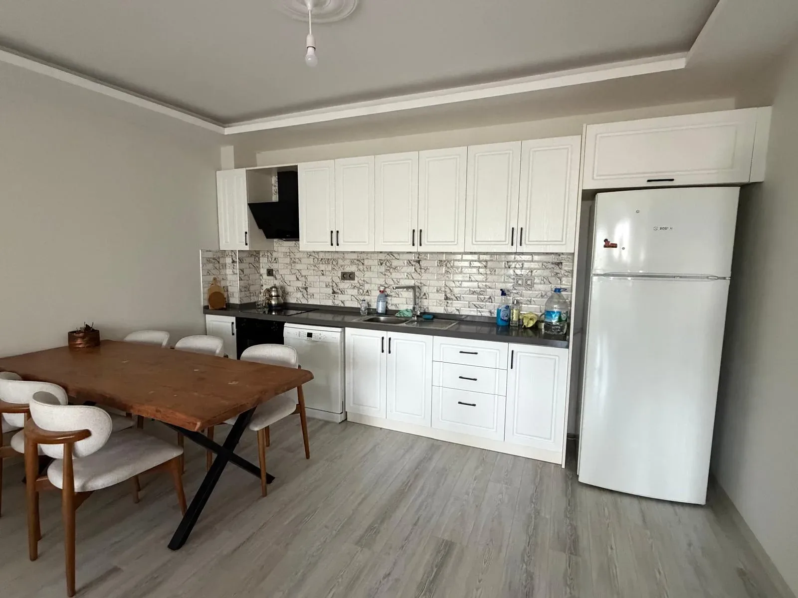 GÜREDE FULL EŞYALI ÇOK GENİŞ 2+1 DAİRE - Görsel 13