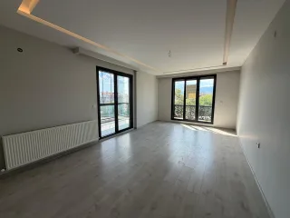 AKÇAYDA HAVUZLU SİTE İÇERİSİNDE ULTRA LÜKS 130 METREKARE 2+1 - Görsel 8